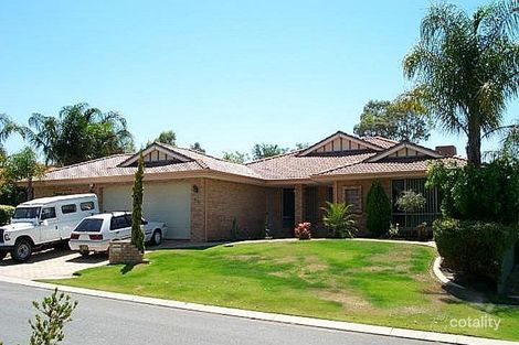 49 Fleetwood Cct, Woodvale, WA 6026