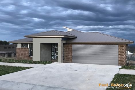Property photo of 10 Jamrozik Street Denman Prospect ACT 2611