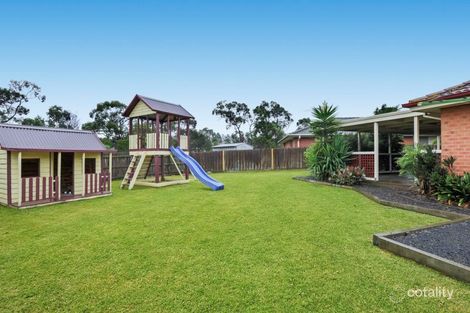 Property photo of 21 Osborn Grove Pakenham VIC 3810