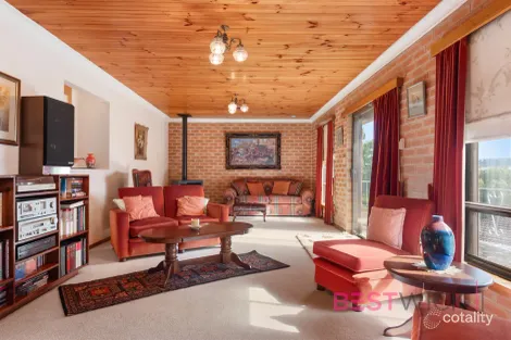 Property photo of 15 Thomas Close South Bathurst NSW 2795