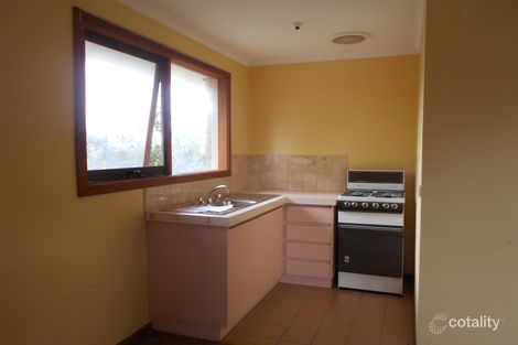 5 Delmont Ct, Endeavour Hills, VIC 3802