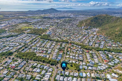 Property photo of 66 Minaret Way Mount Louisa QLD 4814