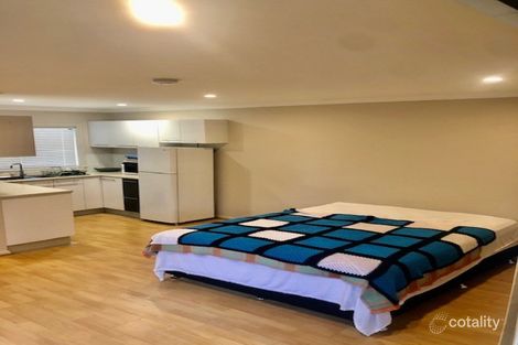 Property photo of 10 Barree Avenue Narara NSW 2250