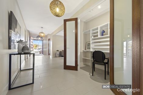 Property photo of 12 Shrike Terrace Williams Landing VIC 3027