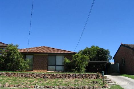 10 Cromdale Pde, Maryland, NSW 2287