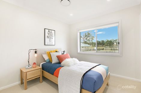 Property photo of 11 Burlington Close Cameron Park NSW 2285