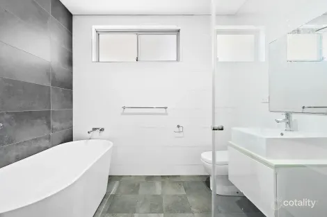 Property photo of 1/17-19 Robilliard Street Mays Hill NSW 2145