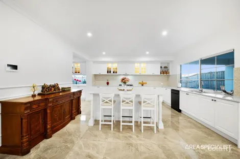 Property photo of 61 Crole Drive Warragul VIC 3820