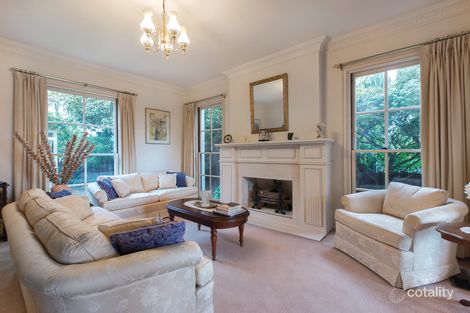 Property photo of 51 Yarrbat Avenue Balwyn VIC 3103