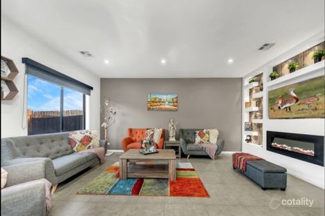 Property photo of 23 Dahlia Crescent Mickleham VIC 3064