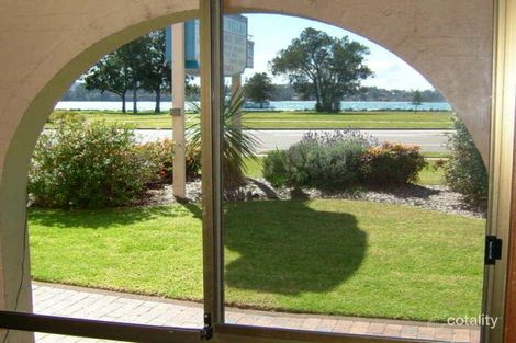 Property photo of 4/54 Beach Road Batemans Bay NSW 2536