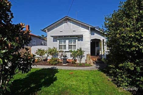 Property photo of 105 Howitt Street Soldiers Hill VIC 3350
