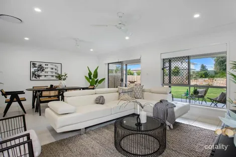 Property photo of 21 Flame Tree Court Walloon QLD 4306