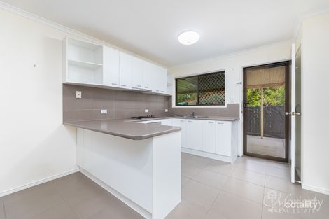 Property photo of 2/4 Sharon Court Morayfield QLD 4506