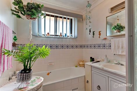 Property photo of 6 Hall Place Minto NSW 2566