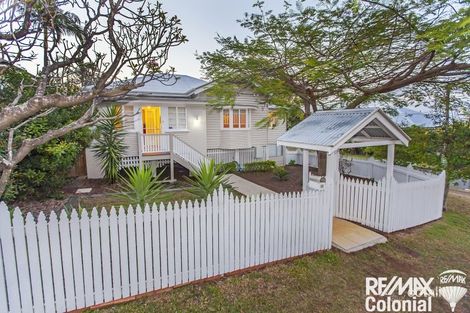 Property photo of 33 Weal Avenue Tarragindi QLD 4121