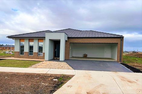 8 Momil Rd, Mount Cottrell, VIC 3024