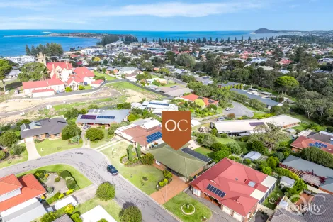 12 Connell St, Victor Harbor, SA 5211