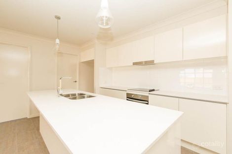 Property photo of 28 Mackellar Way Walloon QLD 4306