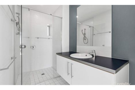 Property photo of 17/42 Scottsdale Drive Robina QLD 4226
