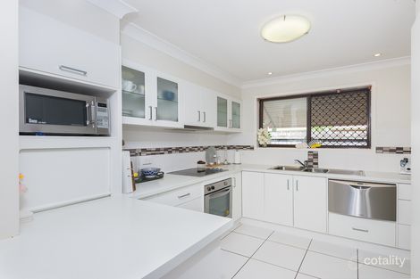 Property photo of 2/24 Macaw Avenue Miami QLD 4220