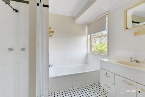 Property photo of 21 Edith Drive North Ipswich QLD 4305