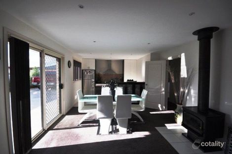 Property photo of 2 Henry Place Brighton TAS 7030