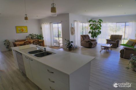 Property photo of 3 Muirfield Road Dunsborough WA 6281