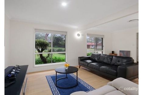 Property photo of 5 Benarkin Street Forest Lake QLD 4078