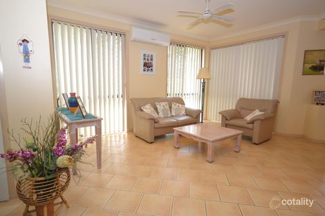Property photo of 1 Maltravers Drive Arundel QLD 4214