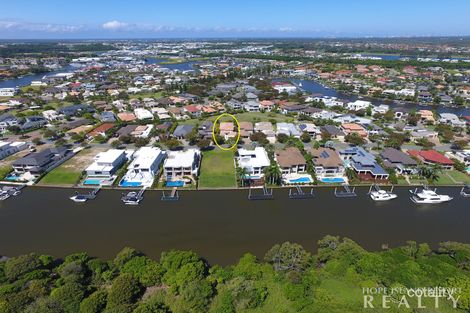 Property photo of 2565 Cressbrook Drive Hope Island QLD 4212