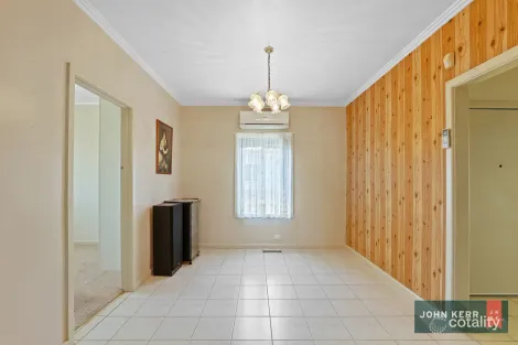 Property photo of 92 Service Road North Moe VIC 3825