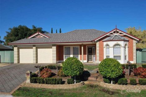 8 Oakford Cres, Happy Valley, SA 5159