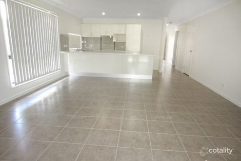 Property photo of 20 Hollanders Crescent Kelso QLD 4815