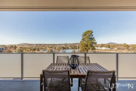 Property photo of 48/30 Pearlman Street Coombs ACT 2611