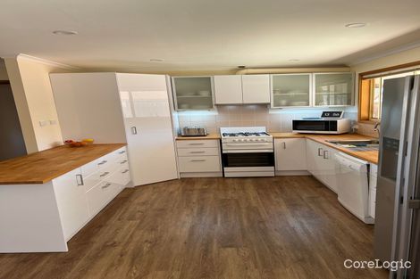 17 Hermit St, Roxby Downs, SA 5725