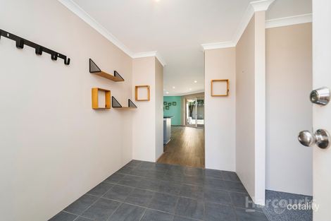 Property photo of 34 Cunderdin Loop Dawesville WA 6211