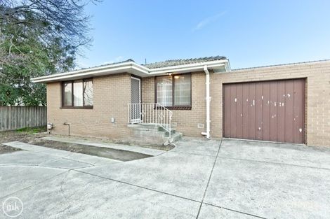 5/2 SIMPSONS RD, BOX HILL, VIC 3128