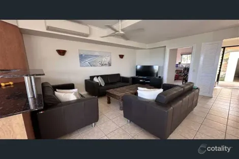 Property photo of 13/5-7 Arlington Esplanade Clifton Beach QLD 4879
