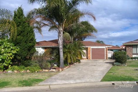 14 Augusta Pl, St Clair, NSW 2759