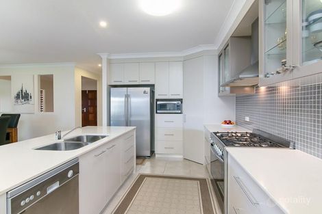 Property photo of 34 Hockey Avenue Smithfield QLD 4878