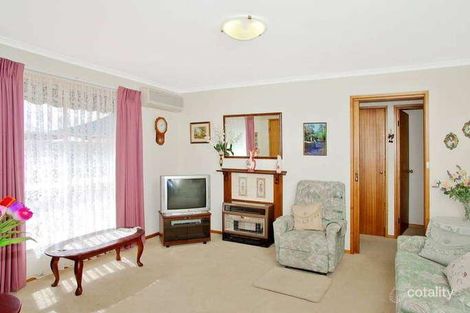 Property photo of 1/15 Natika Court Grovedale VIC 3216