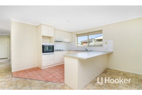 Property photo of 3 Manning Court Pakenham VIC 3810