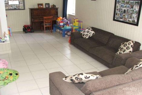 Property photo of 121 Ashby Street Fairfield QLD 4103