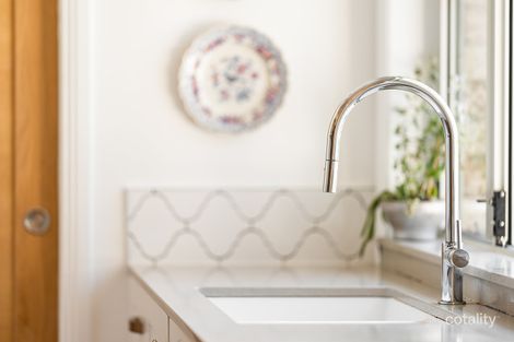 Property photo of 18 Kennedy Close Moss Vale NSW 2577