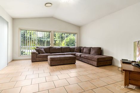 Property photo of 11 Ferraro Crescent West Hoxton NSW 2171