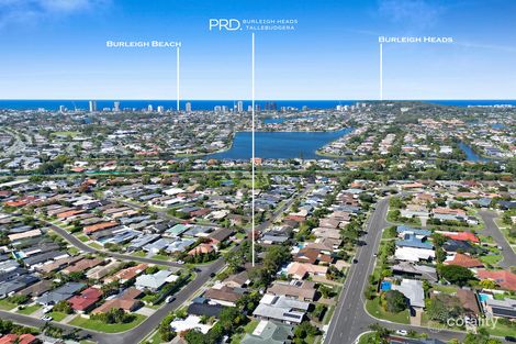 33 Montezuma Dr, Burleigh Waters, QLD 4220