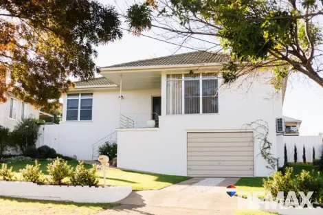Property photo of 48 Commins Street Junee NSW 2663