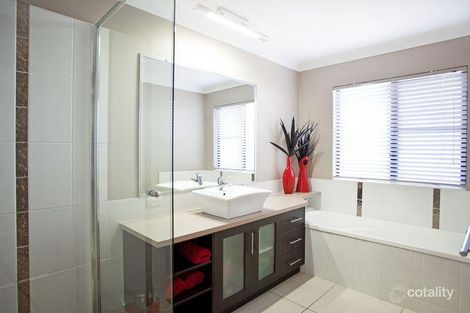 Property photo of 77 Gingham Street Glenella QLD 4740