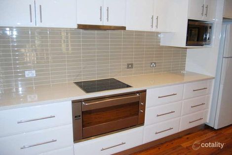 Property photo of 16 Boronia Street Kooringal NSW 2650